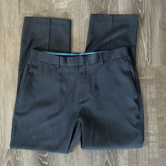 Axist Other - Men’s A[X]IST Dress Pant